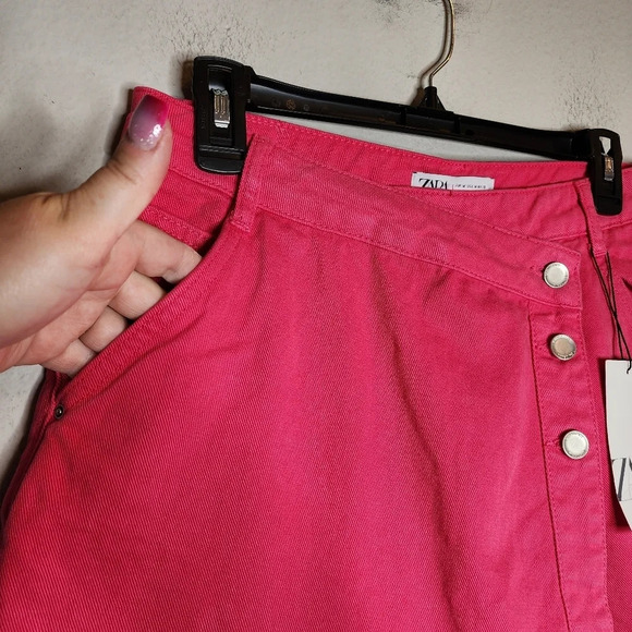 NWT Zara Hot Pink Denim Asymmetrical Skort Wrap Front Size Medium - Picture 3 of 15